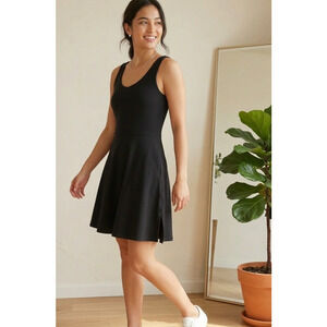 Lou & Grey Black Sleeveless Fit & Flare Skater Dress Side Slit Athletic Small